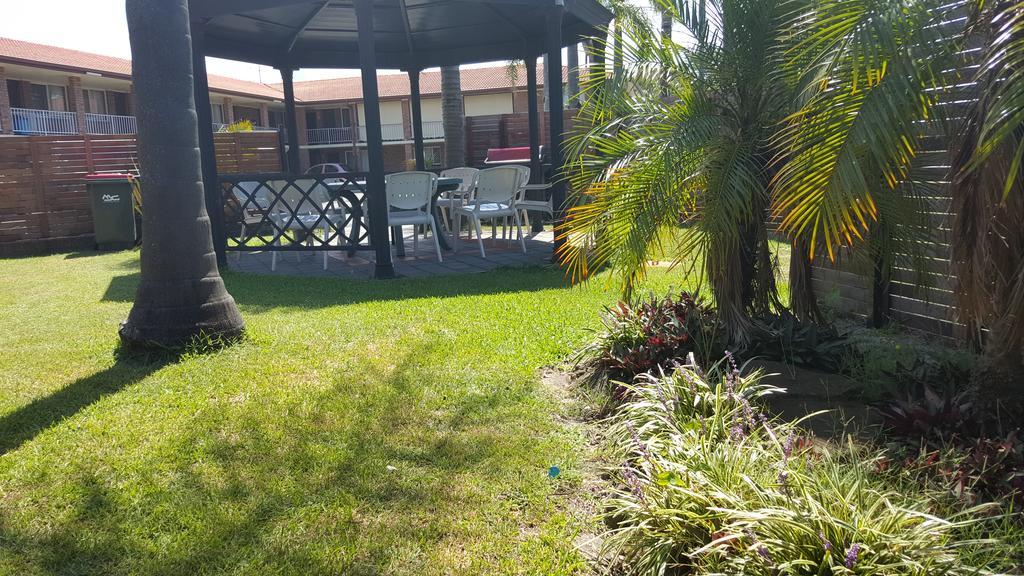 Tuncurry Motor Lodge Exterior photo