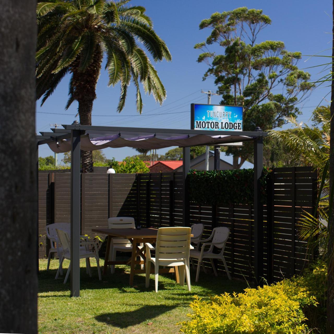 Tuncurry Motor Lodge Exterior photo